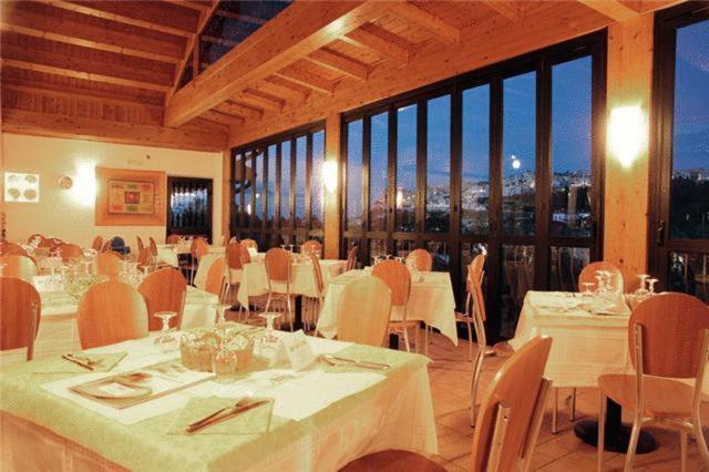 Hotel Incontro Peschici Bagian luar foto