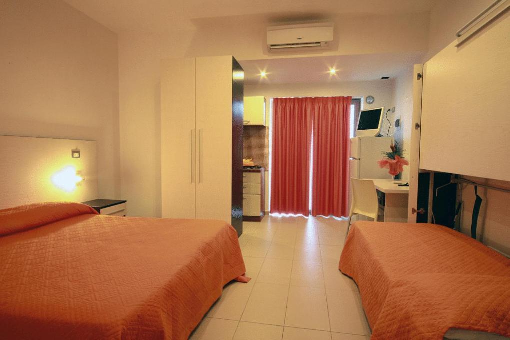 Hotel Incontro Peschici Ruang foto