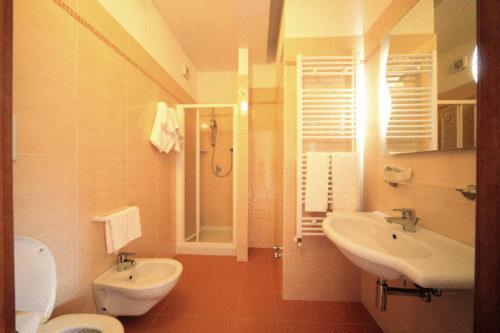 Hotel Incontro Peschici Ruang foto
