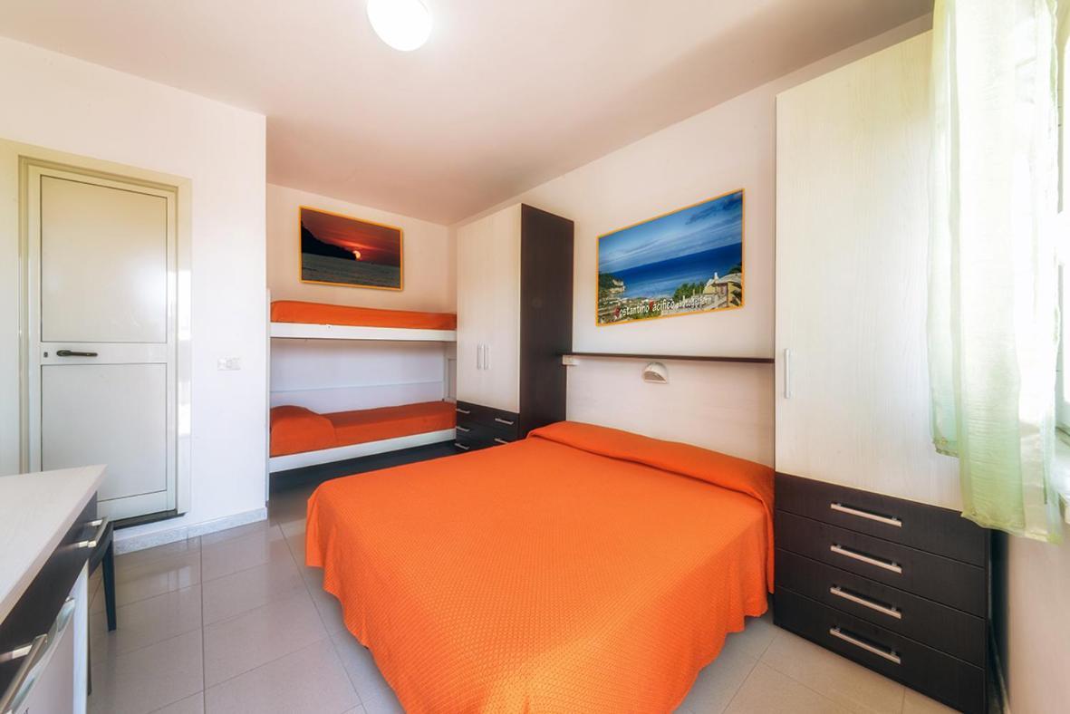 Hotel Incontro Peschici Bagian luar foto